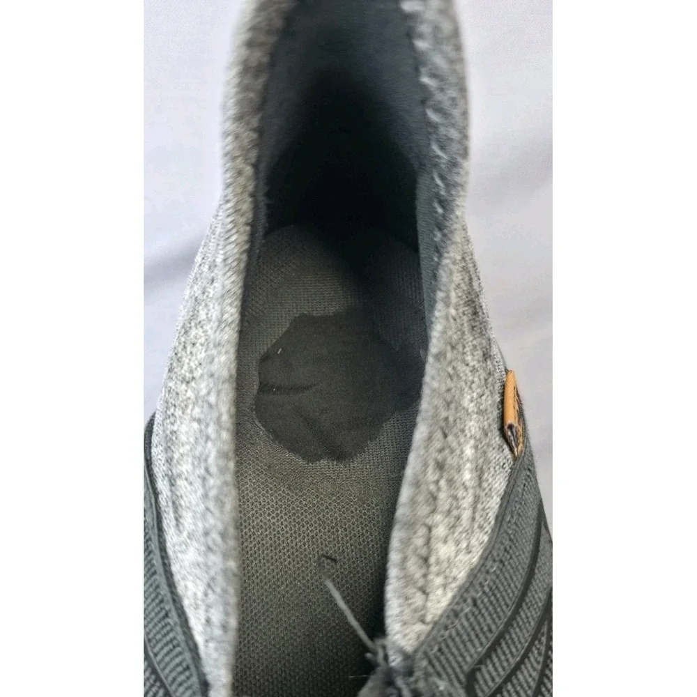 Men's New Balance Fresh Foam Roav V1, US 8.5 Blabktop